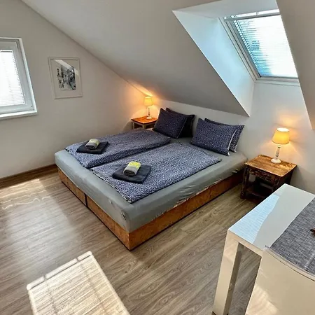 Trebonsky بيت ضيافة